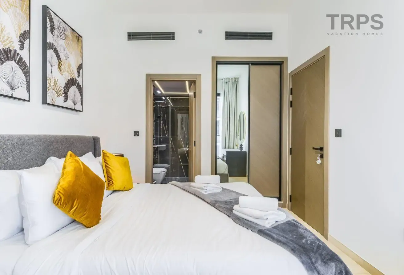 Stylish 1BR | Fully Furnished | Prime Location