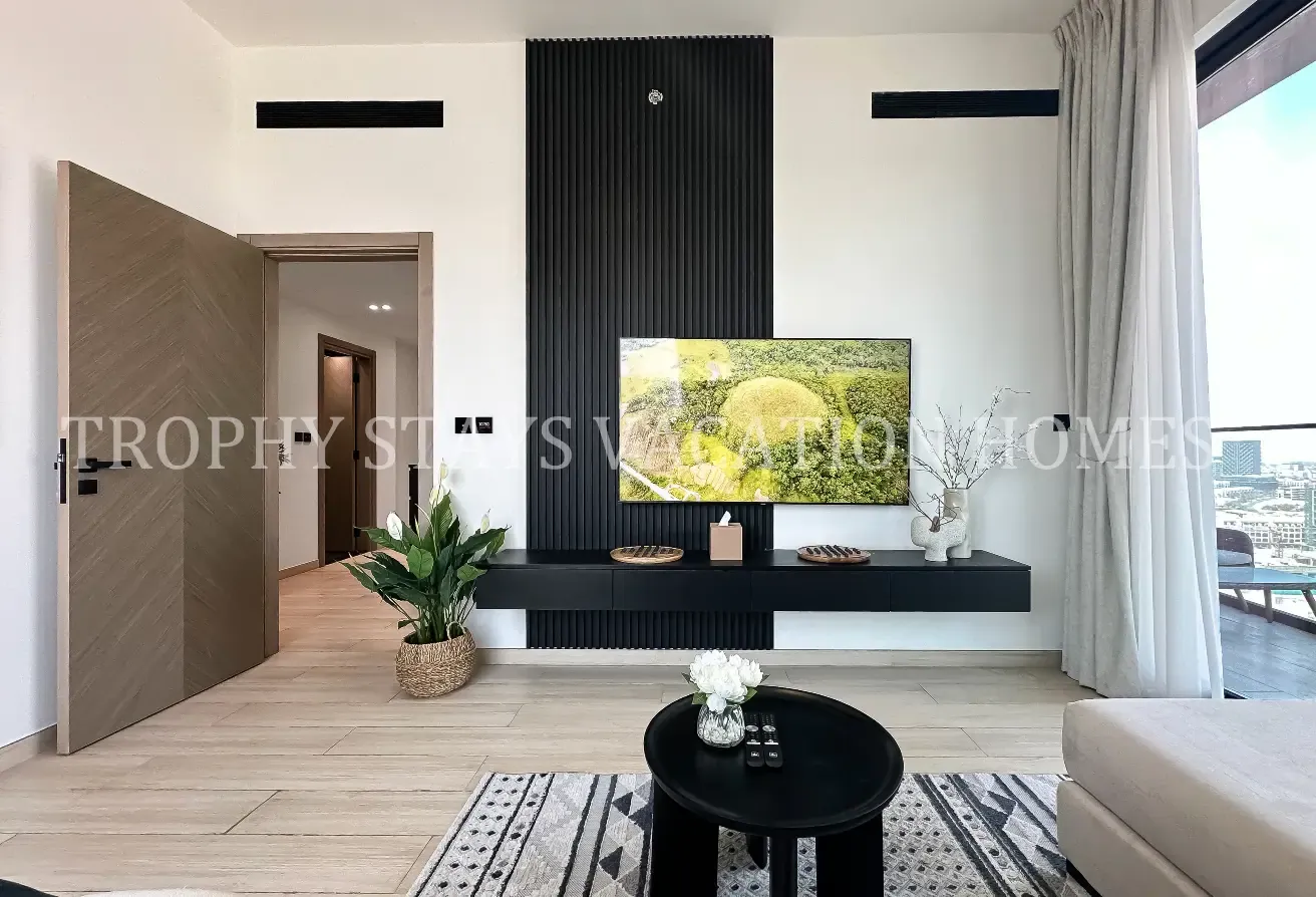 Skyline View | Brand New | All Bills Incl