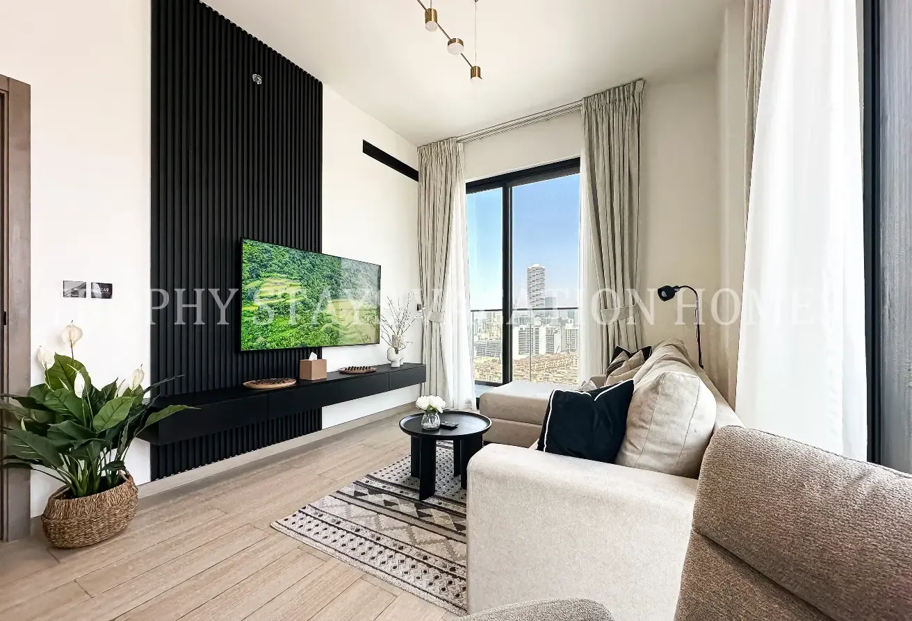 Skyline View | Brand New | All Bills Incl