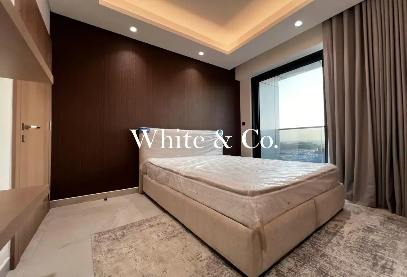 Brand New | High Floor+Vacant | Furnished