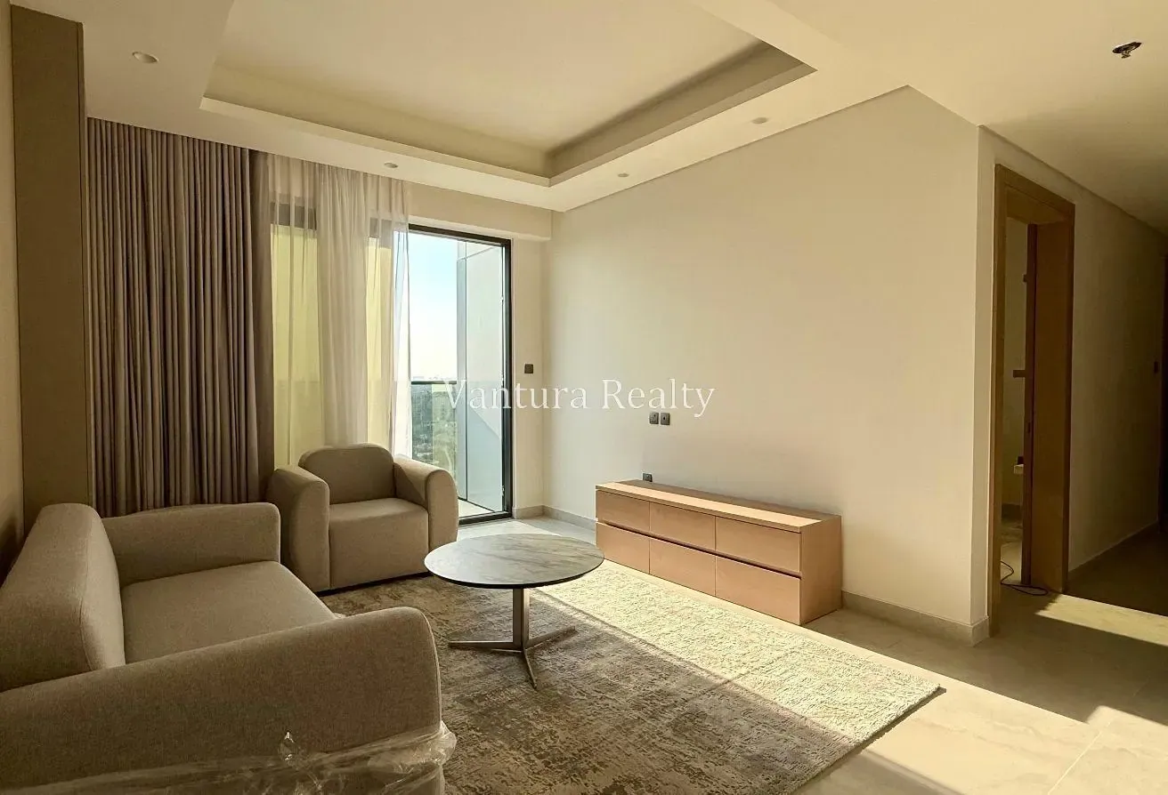 Brand New | Ready to Move in | Great Location
