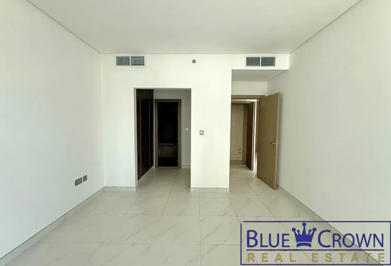 Burj Khalifa View | Corner Unit | Spacious 1BR