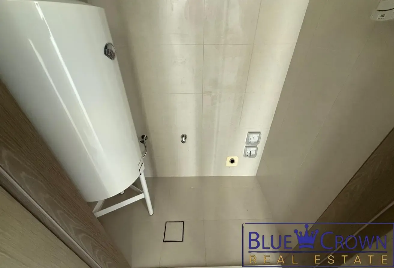 Burj Khalifa View | Corner Unit | Spacious 1BR