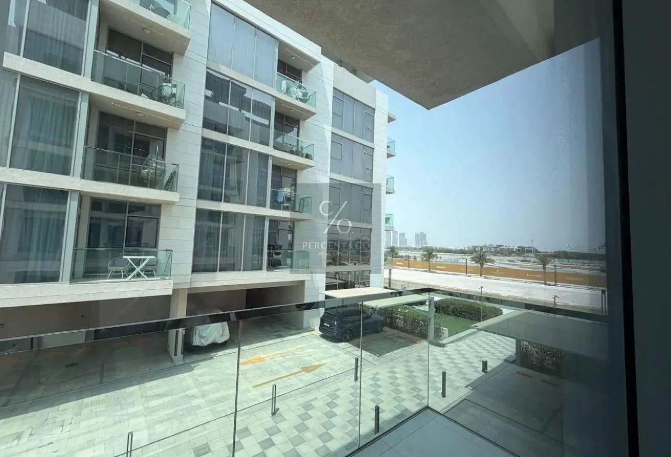 Cornner Unit | Burj Khalifa View | Vacant