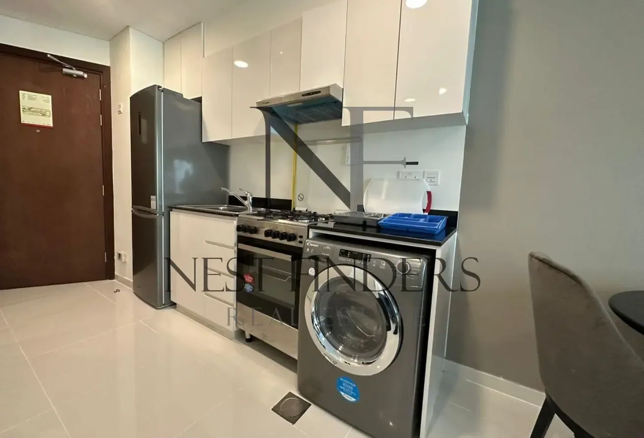 Cheques Negotiable | Furnished | Community View