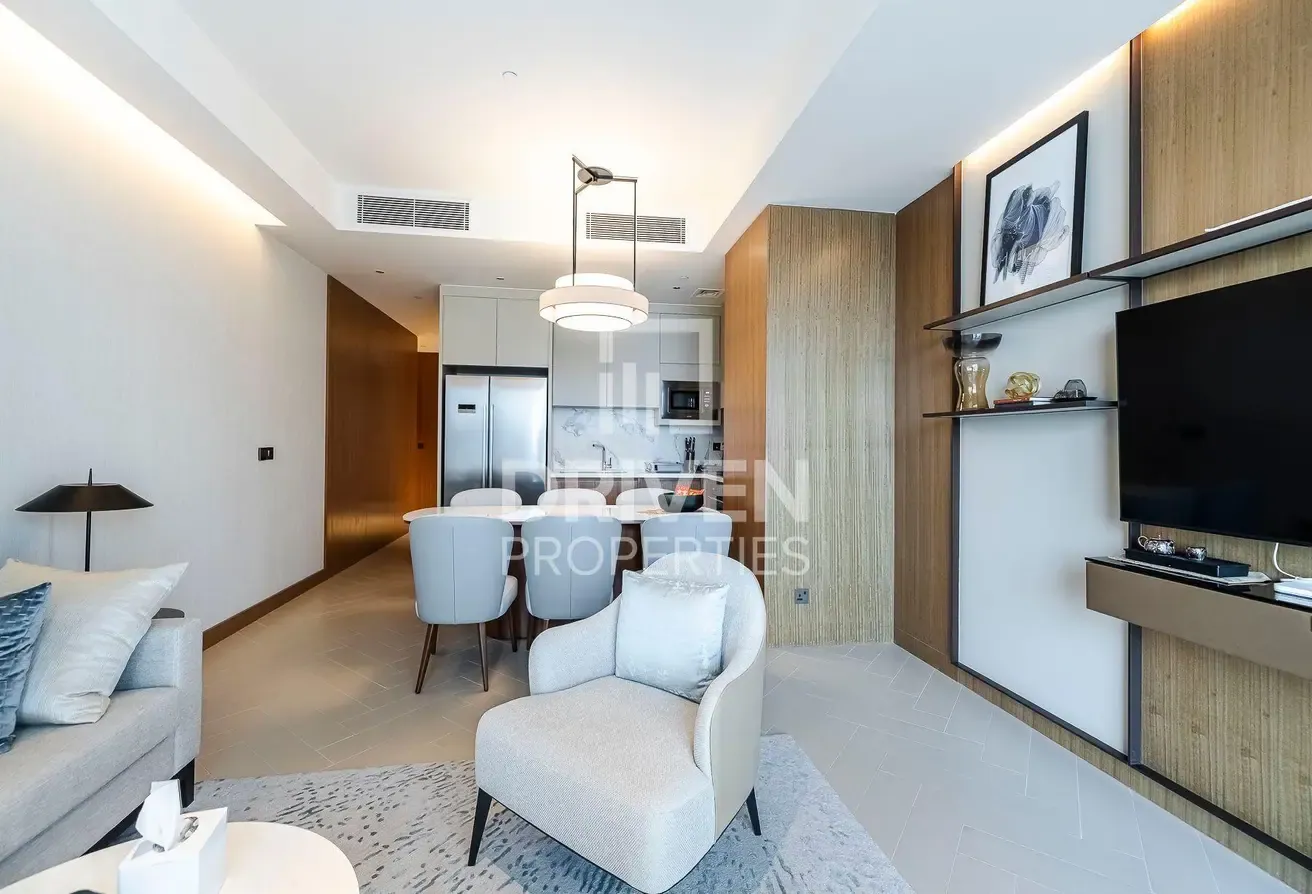 Vacant and Furnished Apt | Prime Location