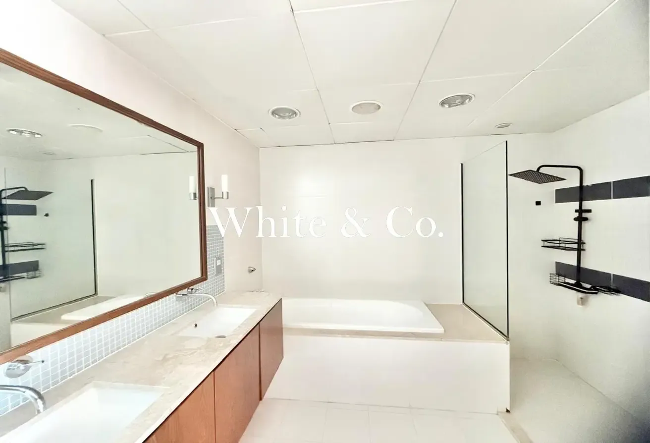 Stunning Unit | Oceana Southern | Vacant