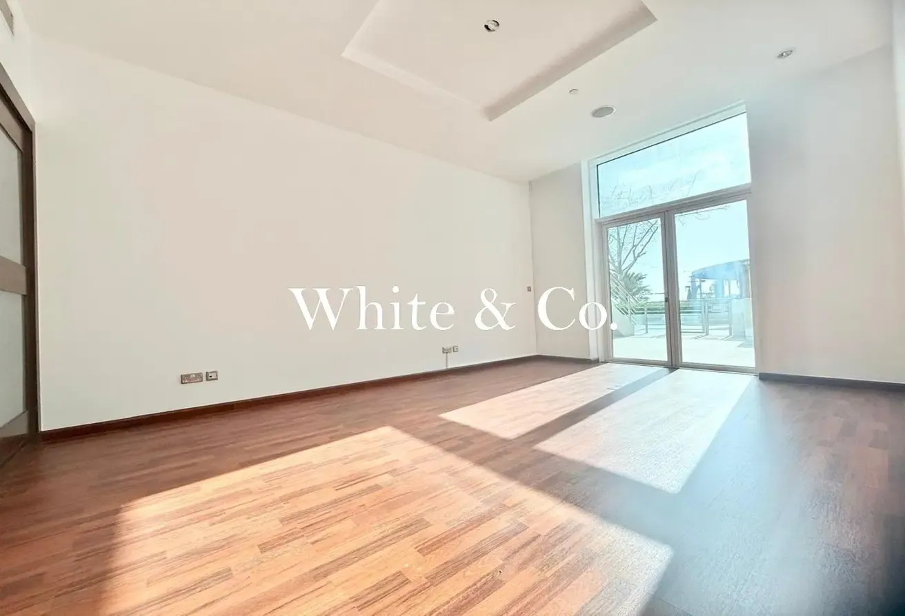 Stunning Unit | Oceana Southern | Vacant