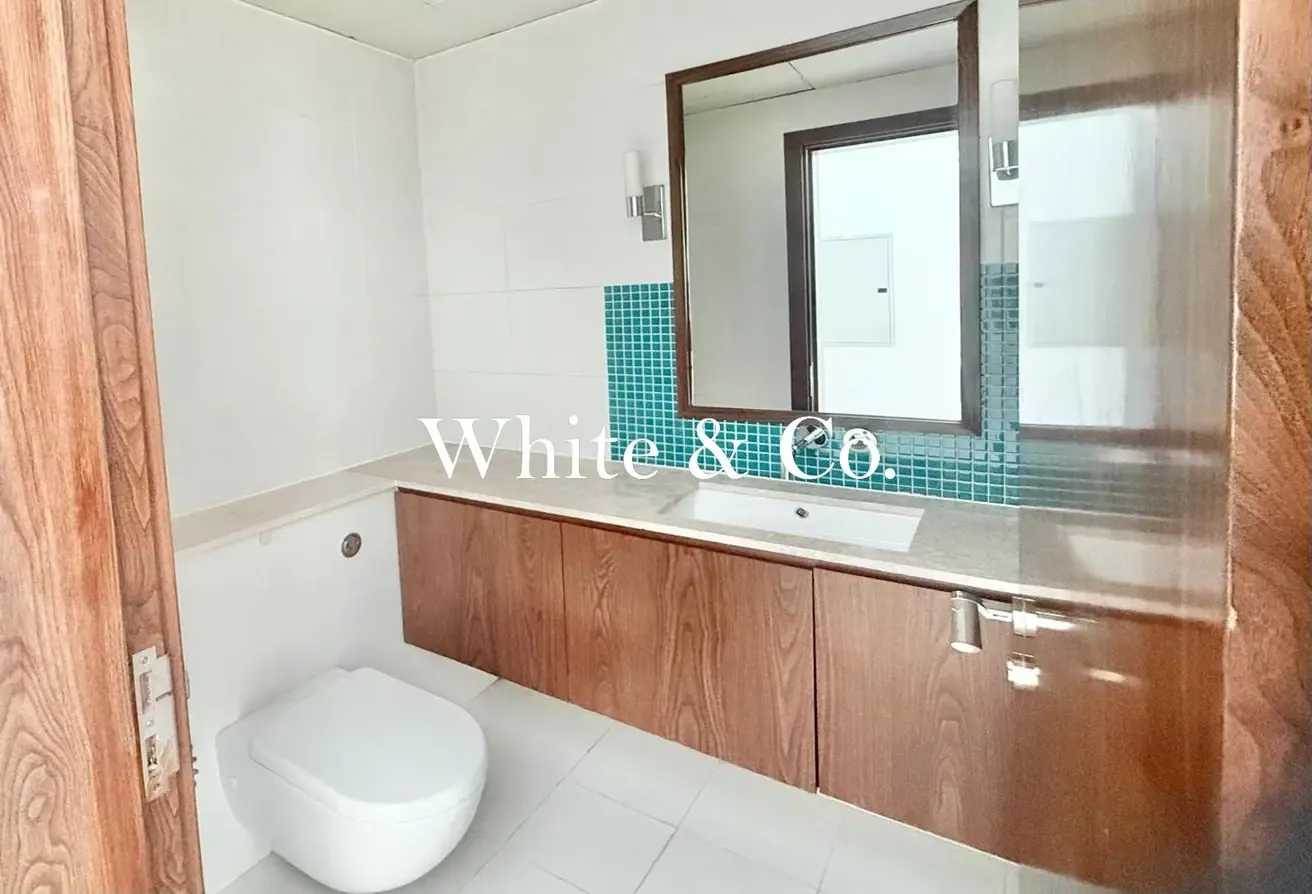 Stunning Unit | Oceana Southern | Vacant