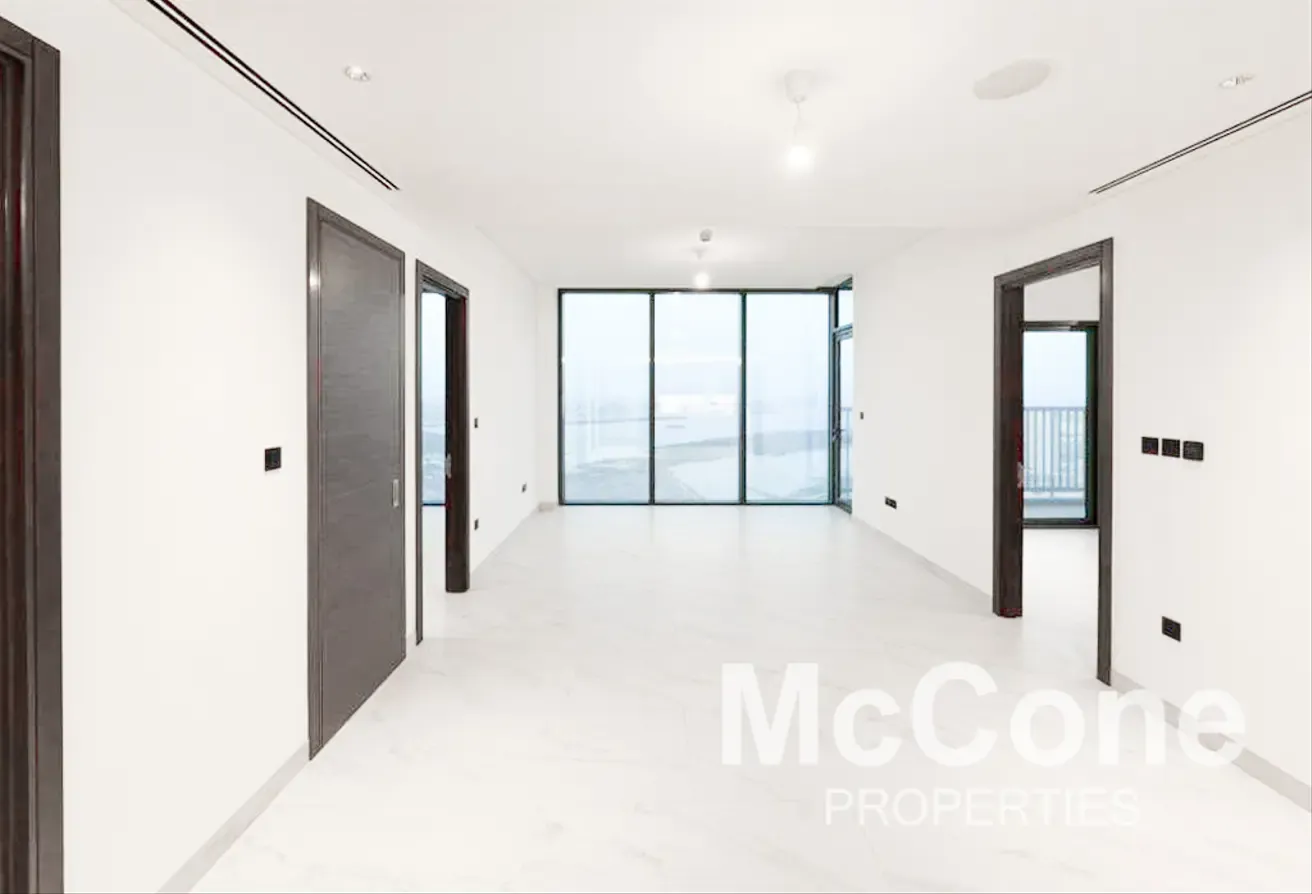 Spacious Layout | Luxury Family Size | Water Front