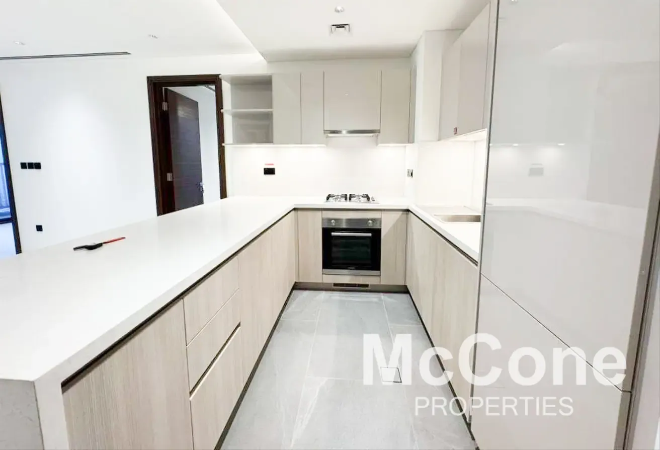 Spacious Layout | Luxury Family Size | Water Front