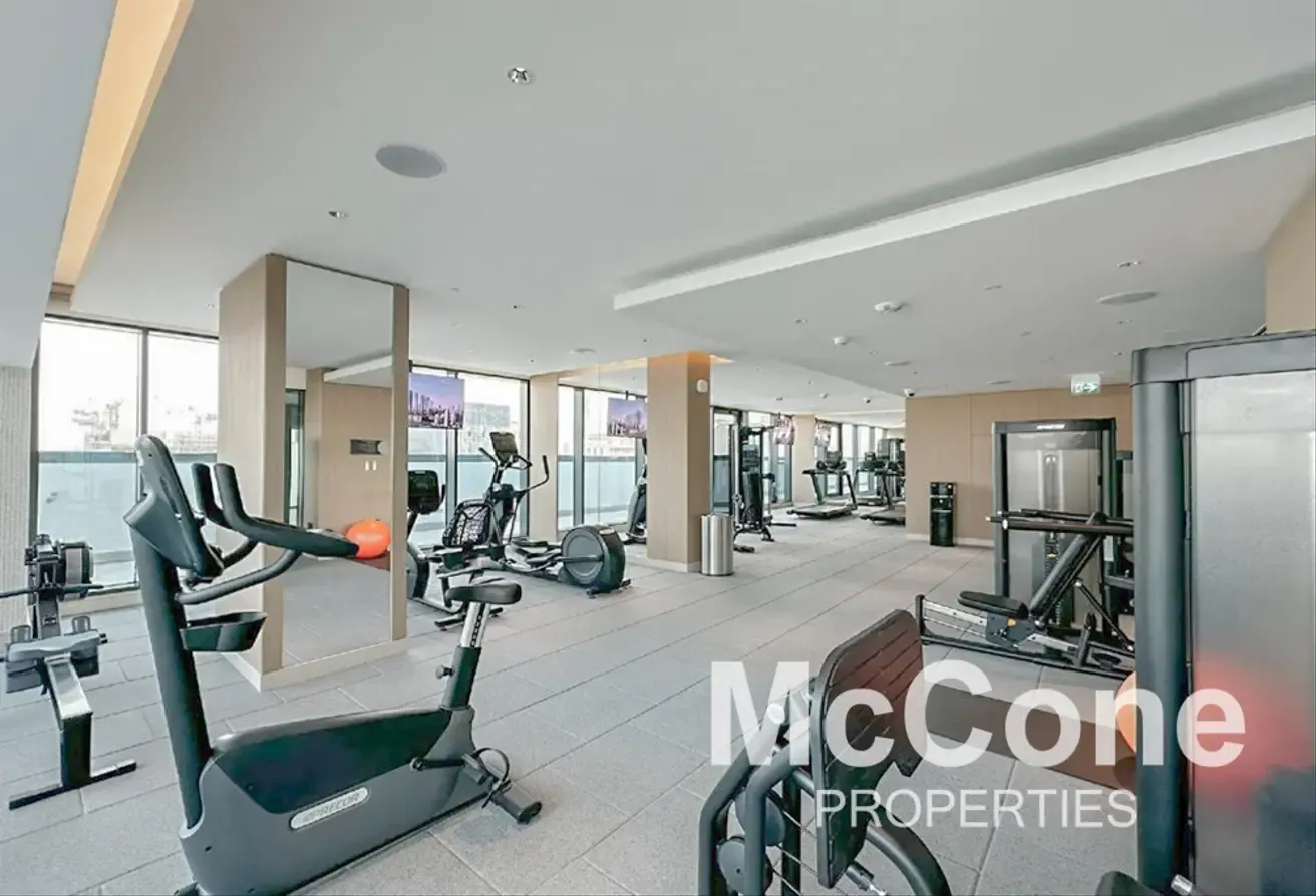 Luxury Family Size | Spacious Layout | Water Front