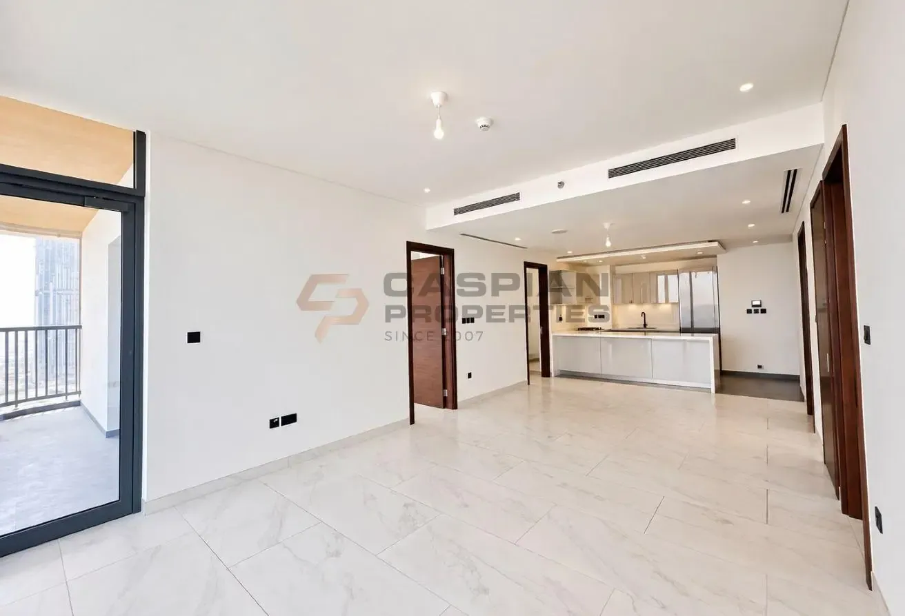 Vacant | Large 3BR | Amazing Views