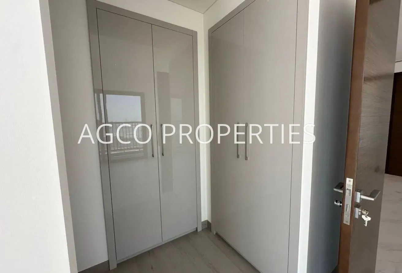 3bedroom+ maid |   lagoon view  | High floor