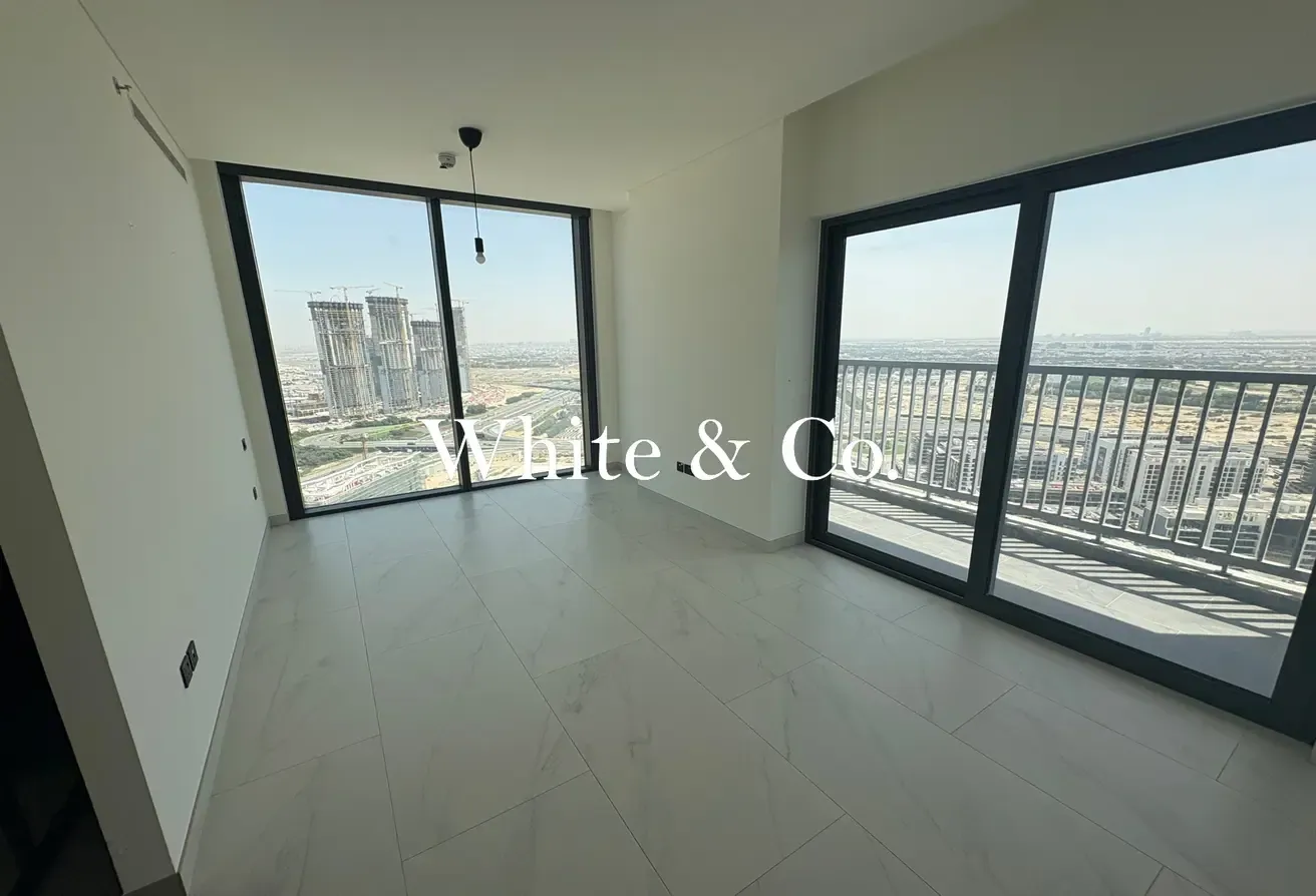 Vacant Now | Best Layout | Stunning View