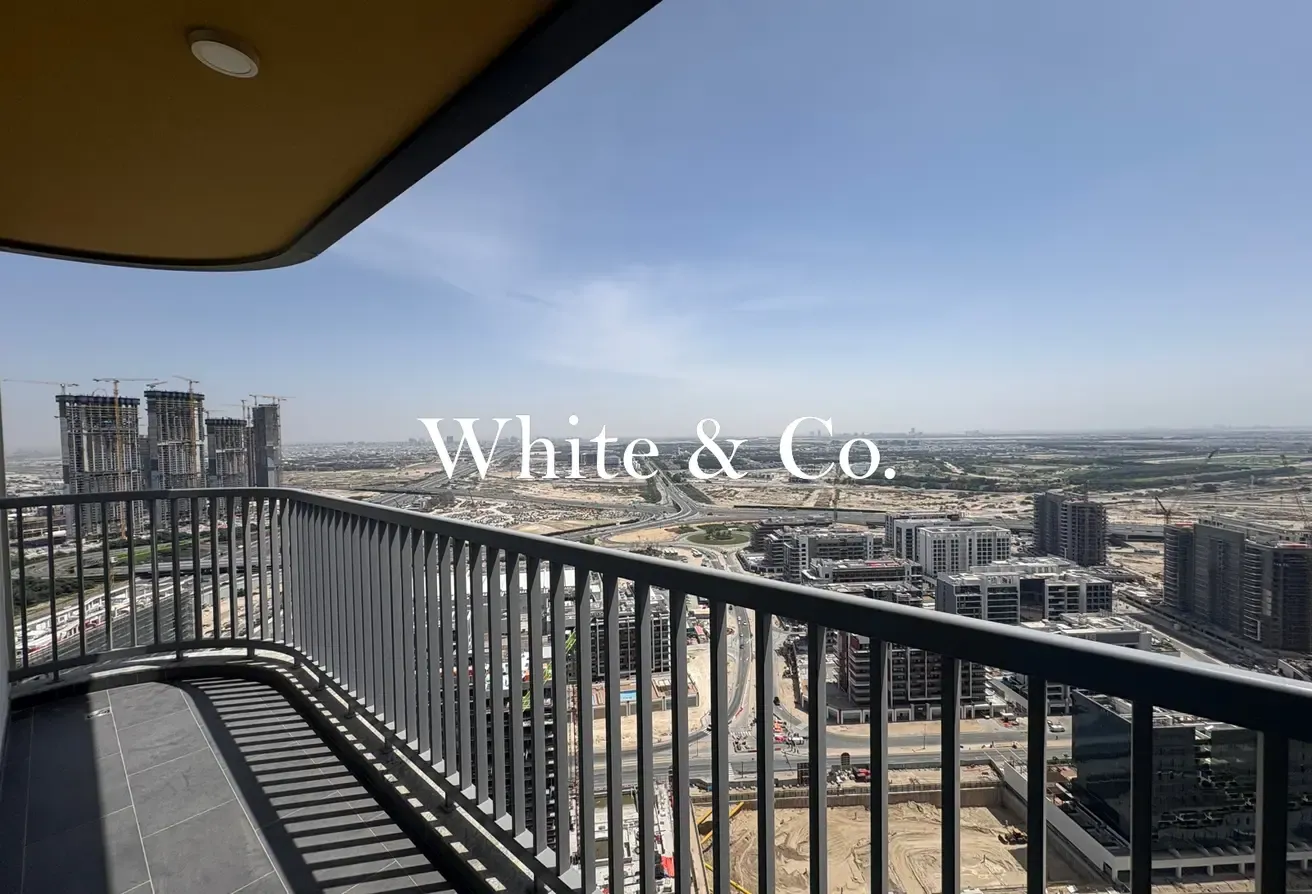 Vacant Now | Best Layout | Stunning View