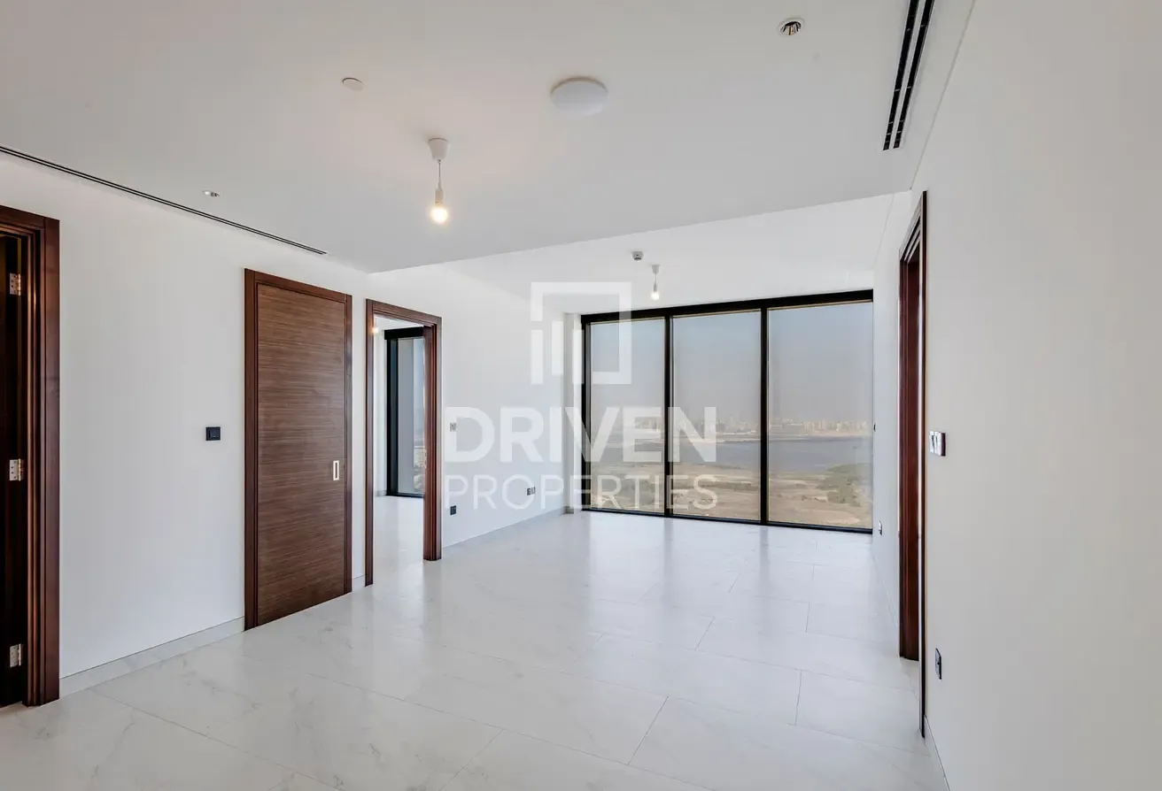 Vacant | One Cheque | Maids Room | Creek View