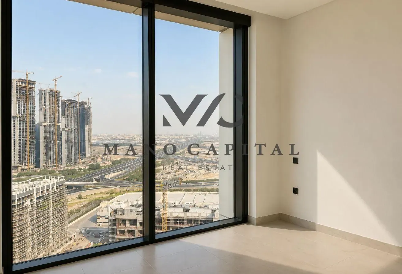 PANORAMIC RAS AL KHOR & DUBAI SKYLINE VIEW