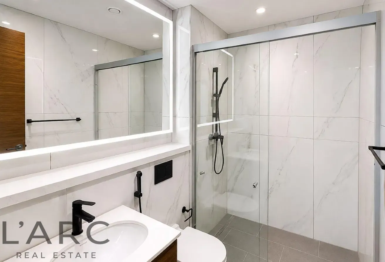 Unfurnished | High Floor | Brand new