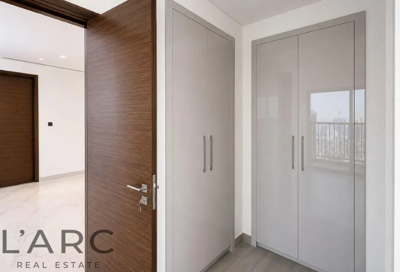 Unfurnished | High Floor | Brand new