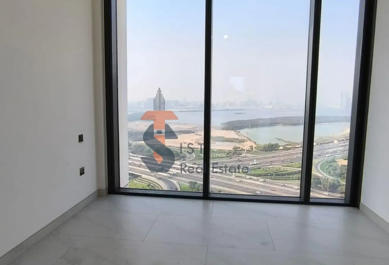 Downtown Skyline | High Floor | Ready Now