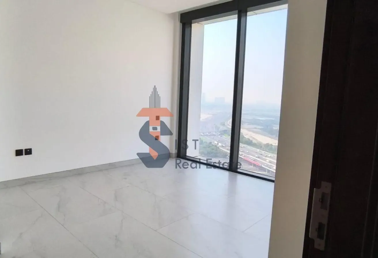 Downtown Skyline | High Floor | Ready Now