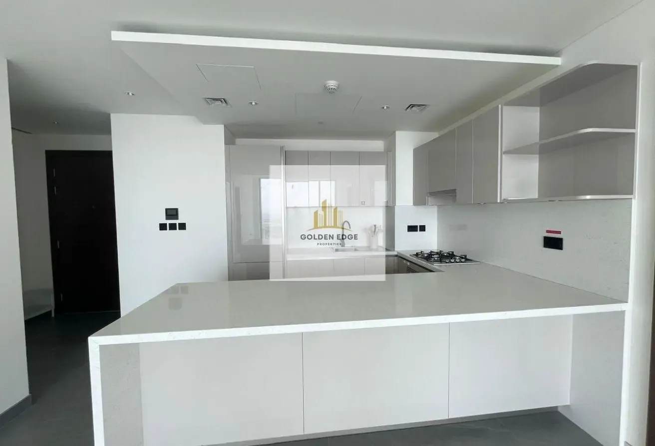 HIGH FLOOR | BRIGHT UNIT | DISCOUNTED PRICE |