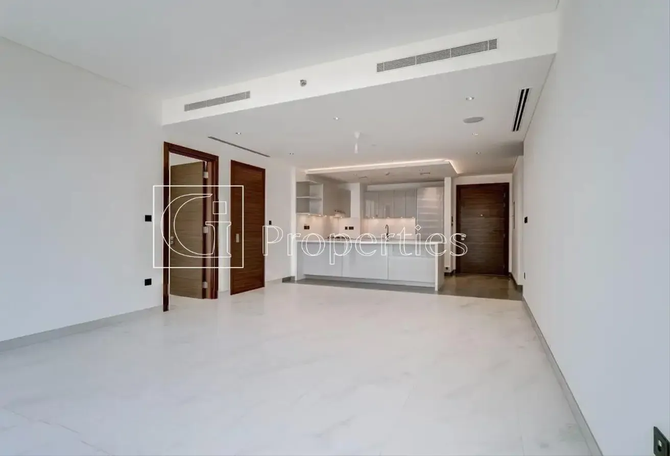 Crystal Lagoon | Brand New | Unfurnished | Vacant