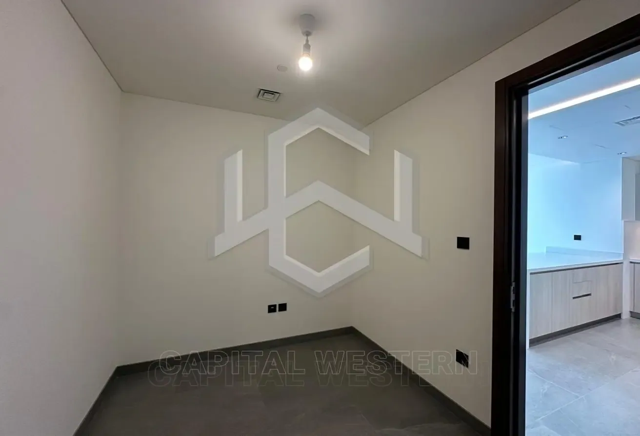 High Floor | Ras Al Khor View | 3 Bedrooms