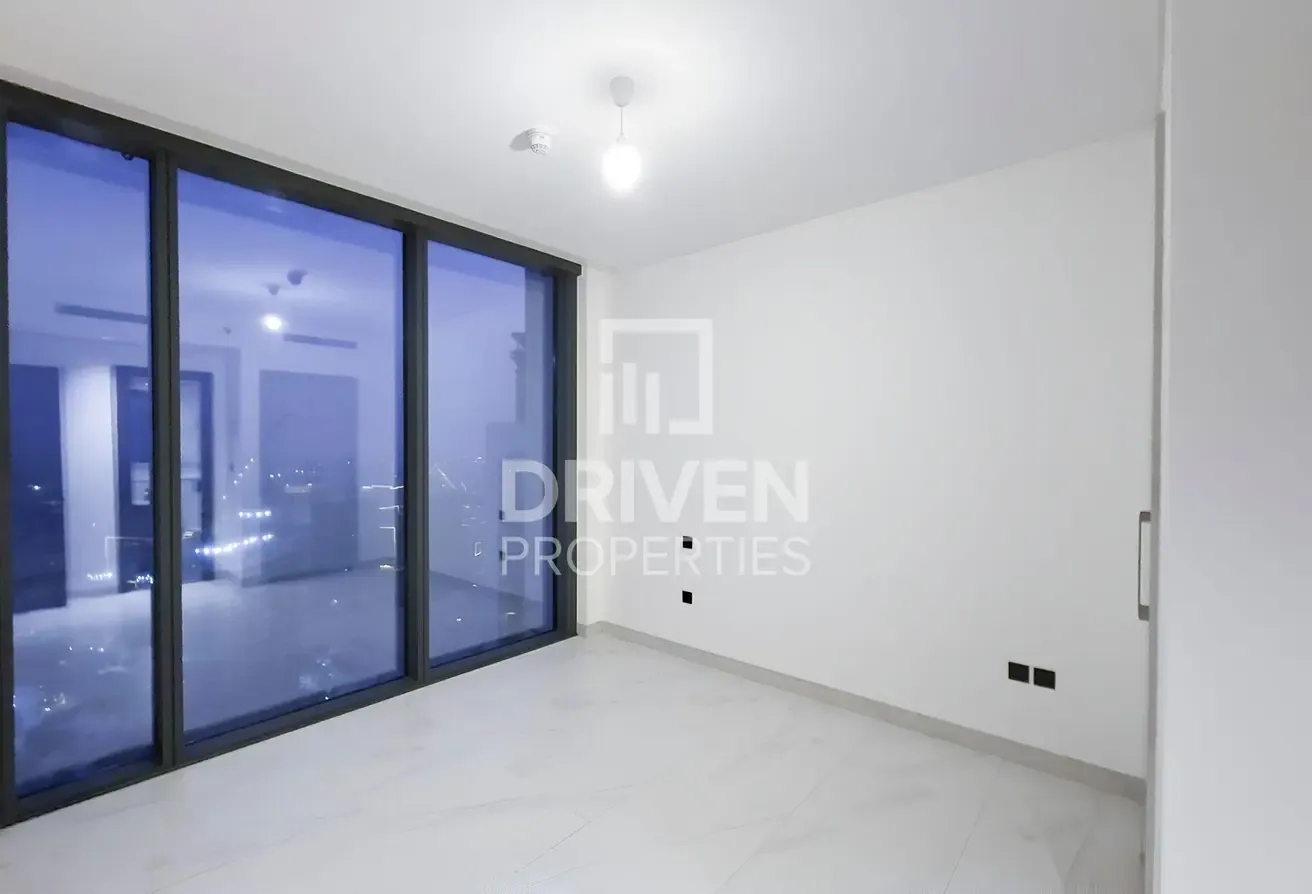 Brand New Unit | Maids Room | Two Parking | Vacant