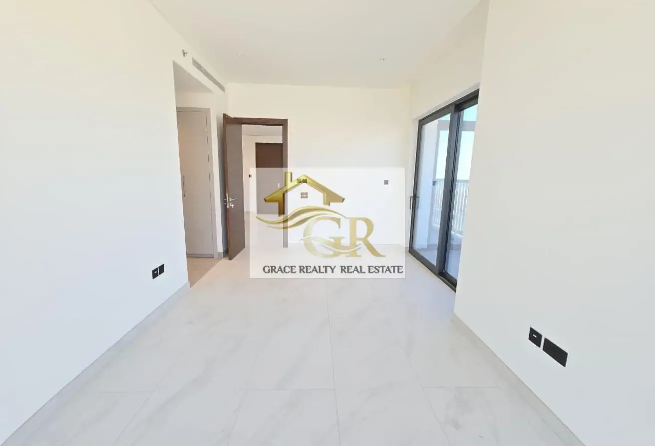 Creek View 3BR +Maid | Lower Floor