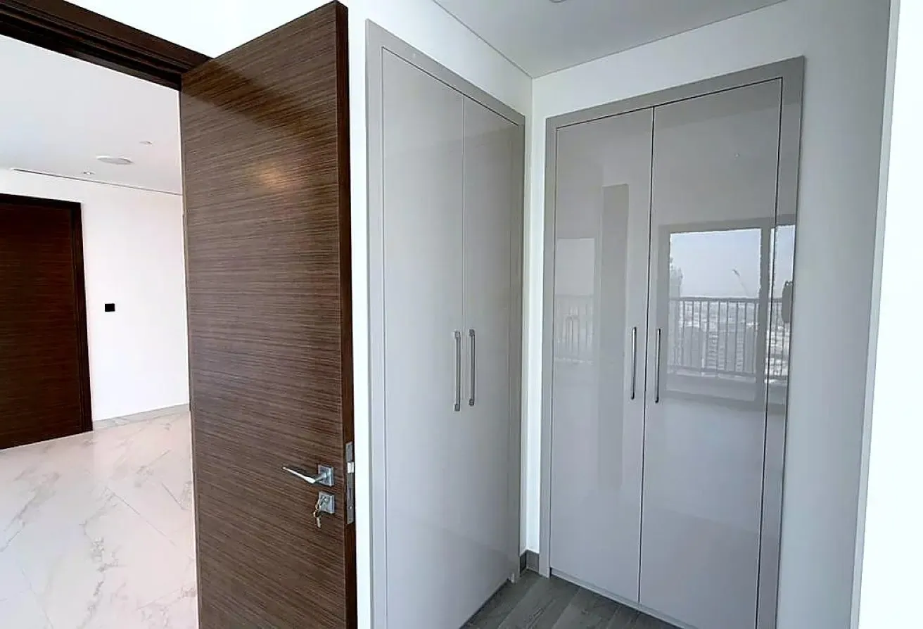 Lowest Rent | High Floor | Vacant