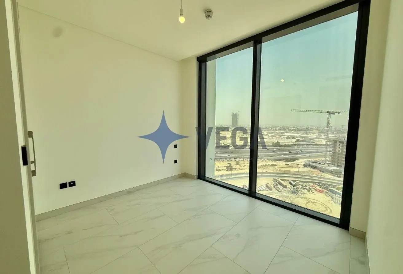 3BR + Maid | Lagoon & Pool View | Ready to move in