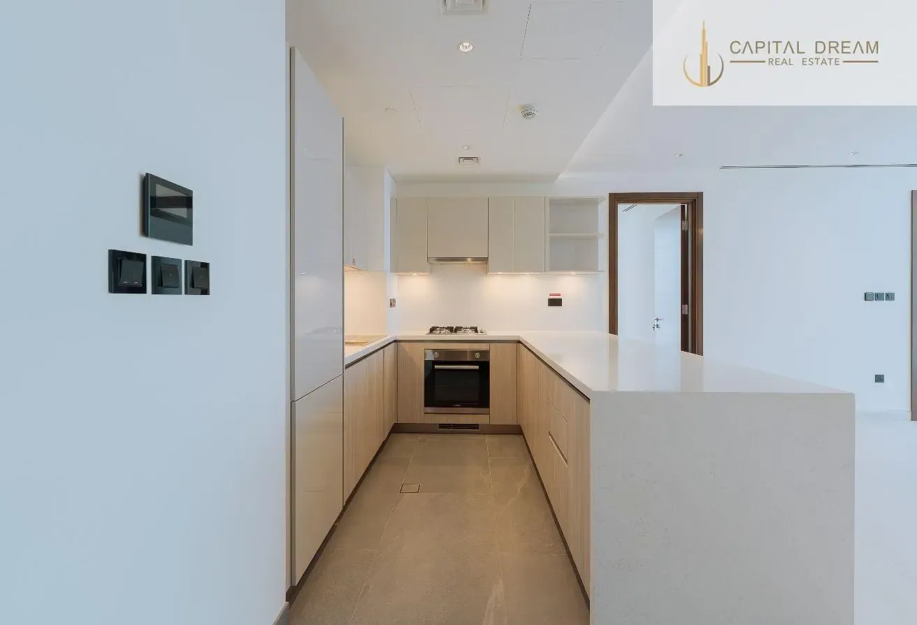 Spacious 3BR | Maid | Corner | Ready to Move