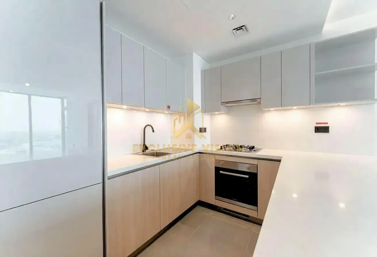 Luxury 3-Bed Apt with Skyline View Sobha Hartland