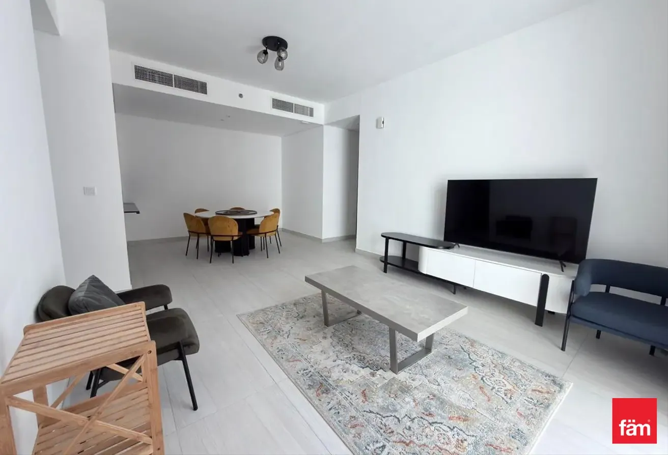 Spacious 2br | Large Layout | Unfurnished