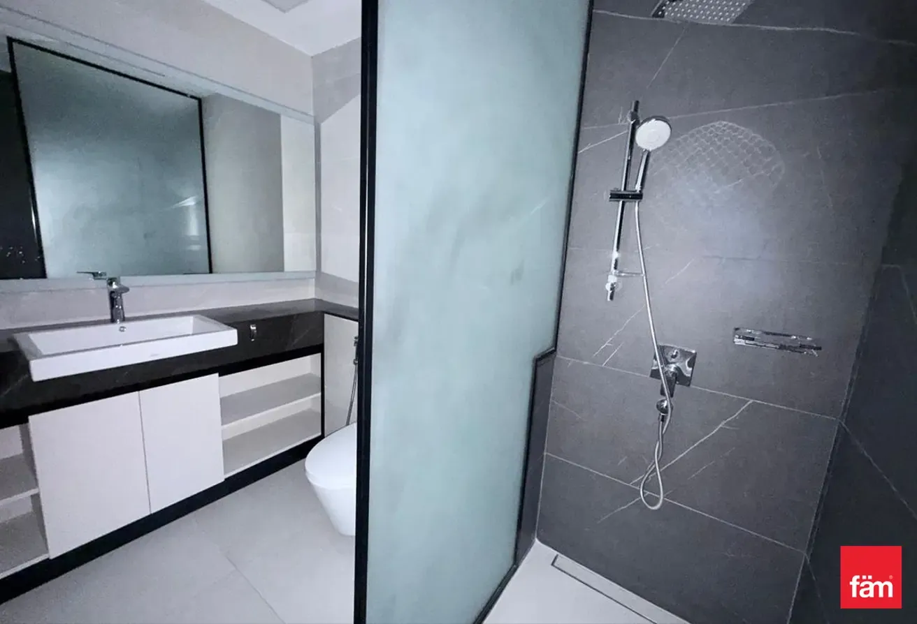 Spacious 2br | Large Layout | Unfurnished