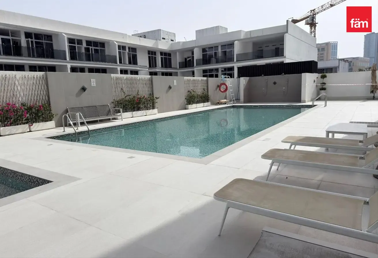 Spacious 2br | Large Layout | Unfurnished