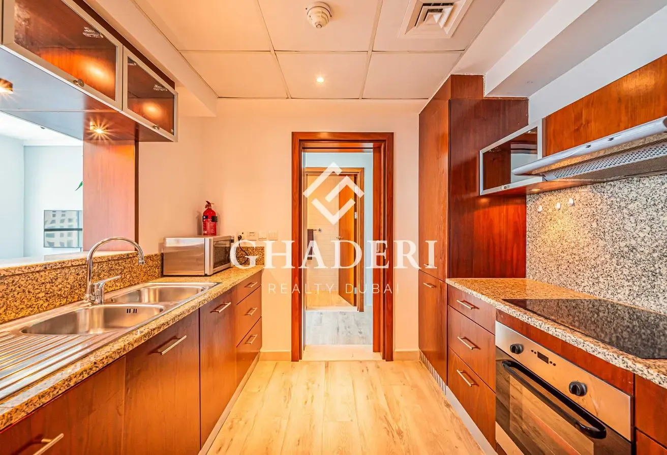 Full Marina View | High Floor | Vacant mid September