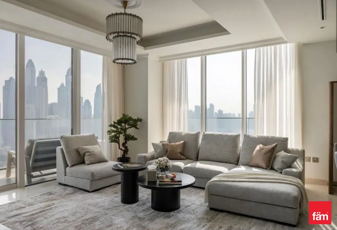 SPECTACULAR VIEWS I LUXURY FURNISHED I BRAND NEW