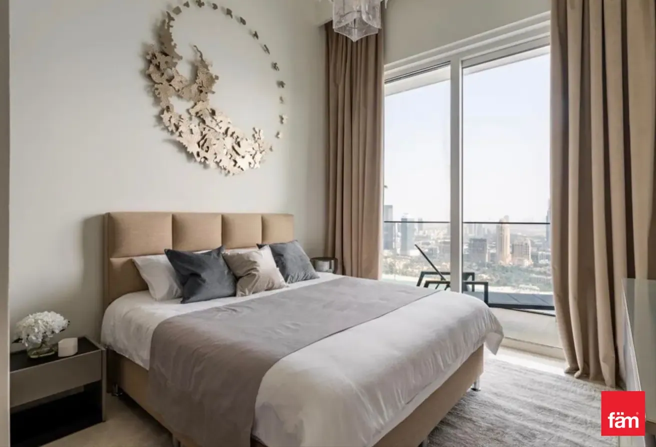 SPECTACULAR VIEWS I LUXURY FURNISHED I BRAND NEW