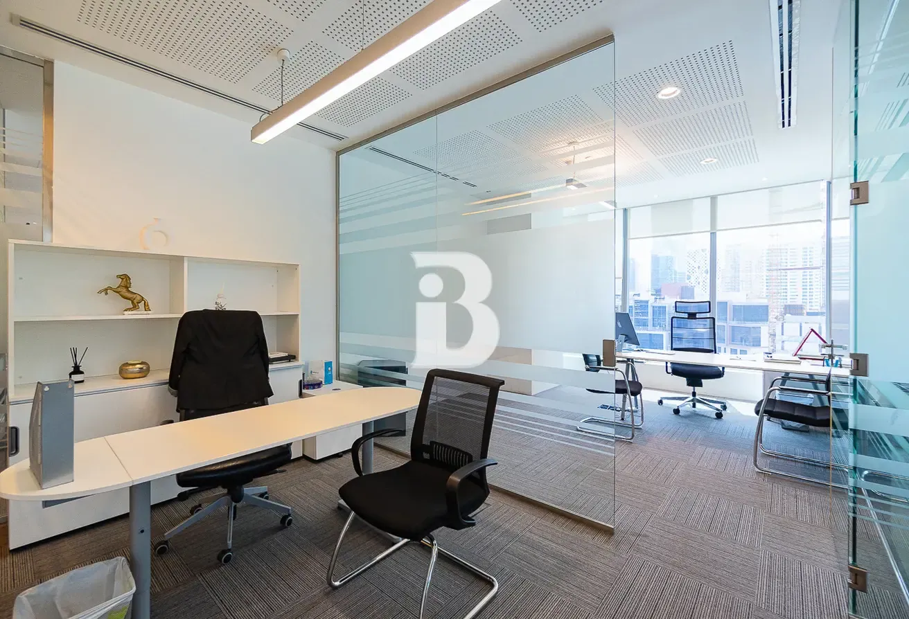 FURNISHED | CANAL VIEW | HIGH END UNIT | VOT