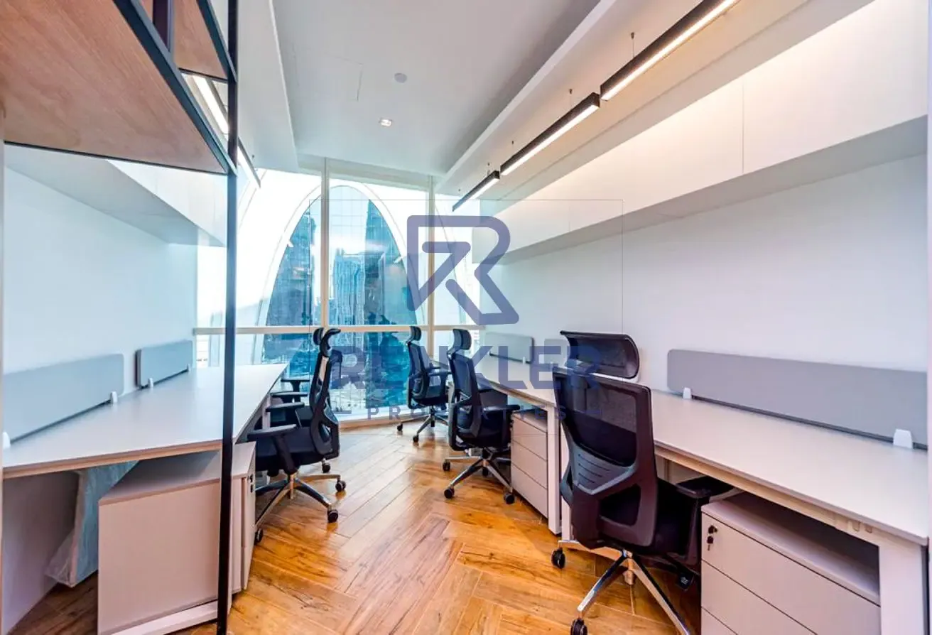 Canal View | Partition | Luxury | Vacant