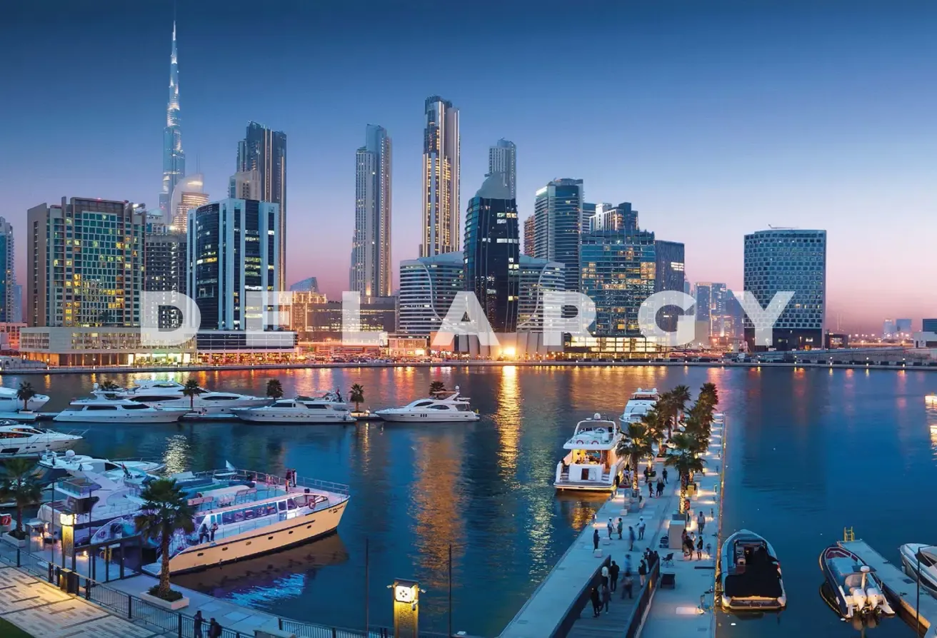 Penthouse | Branded Premium Office | Luxurios