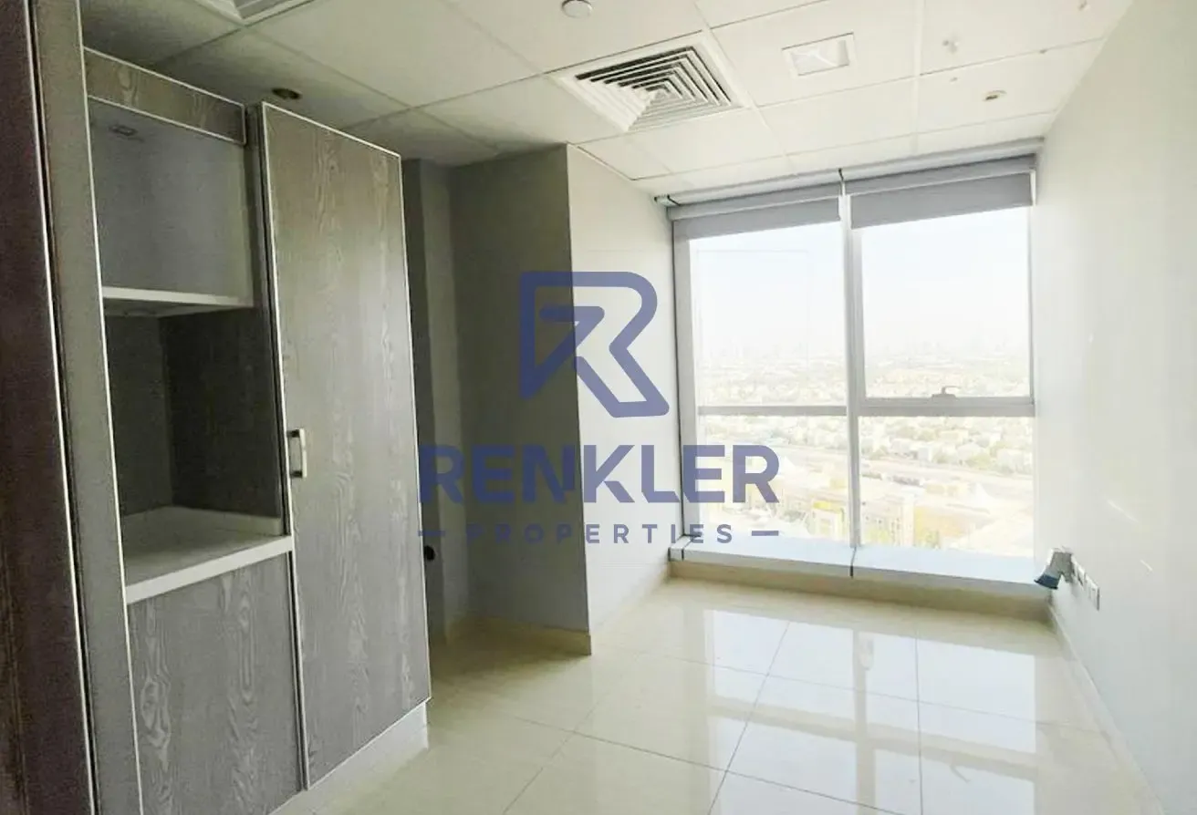 Fitted | Partitioned | Spacious  | Open View