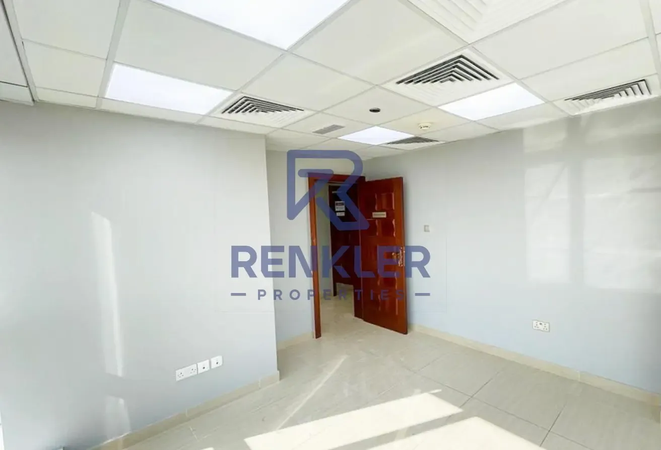 Fitted | Partitioned | Spacious  | Open View
