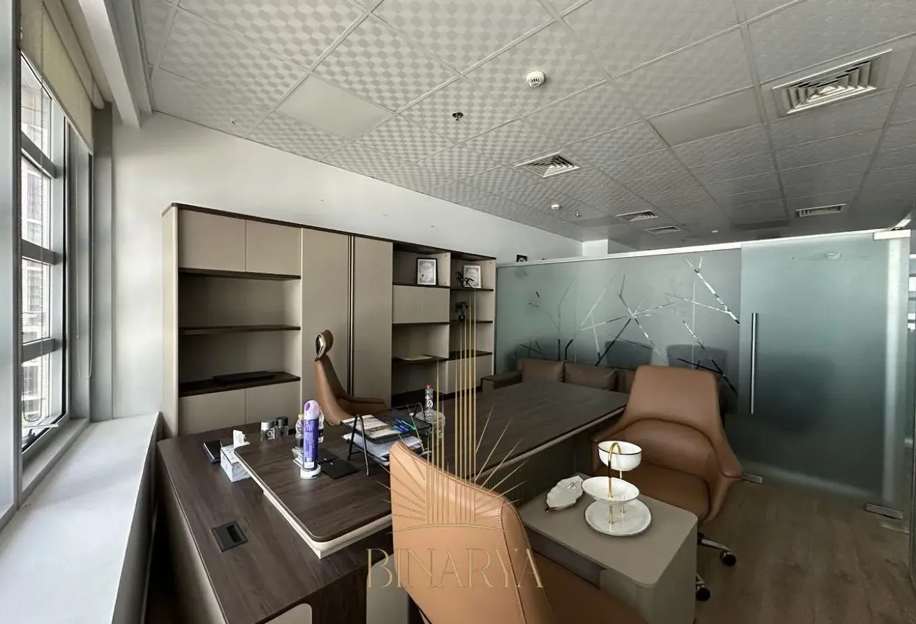 Fitted & Premium Furnished | Spacious And Modern