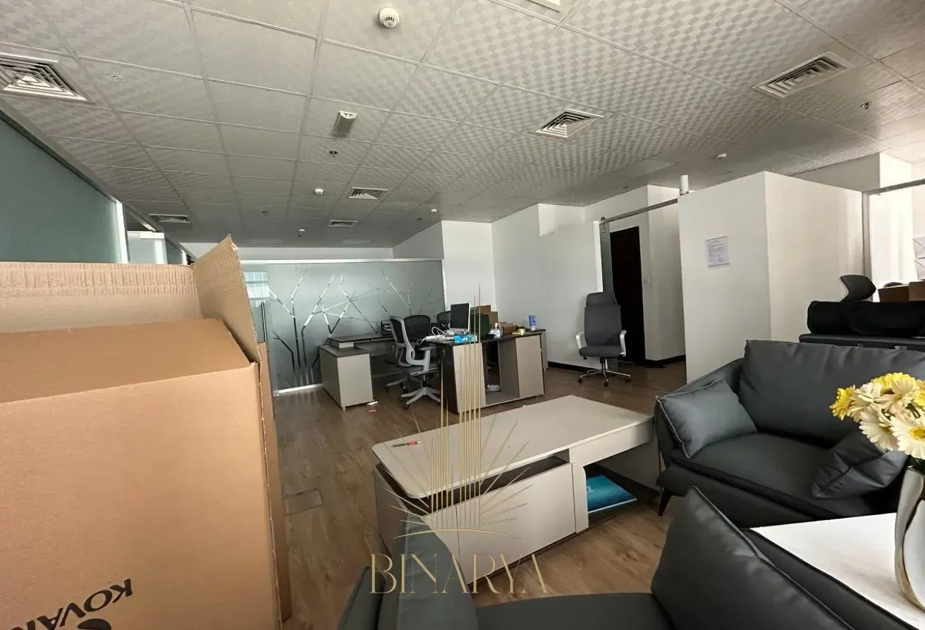 Fitted & Premium Furnished | Spacious And Modern