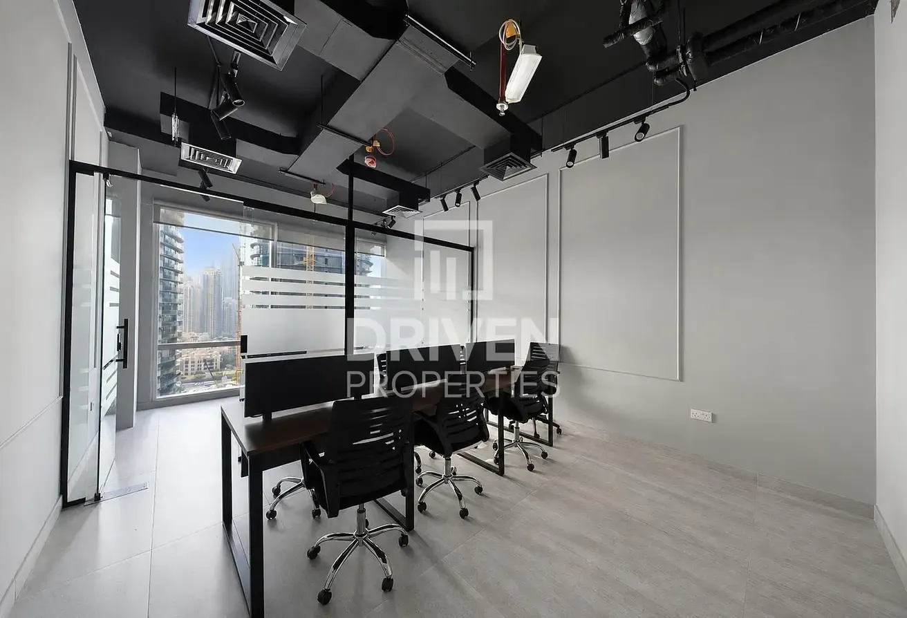 Fully Fitted Office | 8% ROI | Skyline View