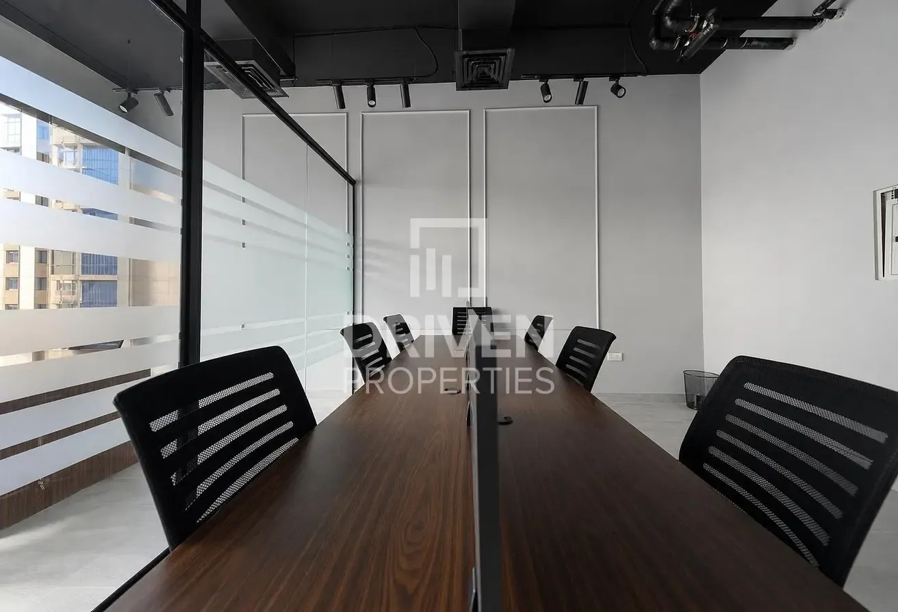 Fully Fitted Office | 8% ROI | Skyline View